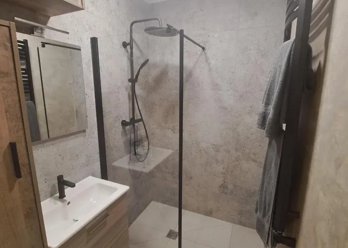 Cathedral View Flat *