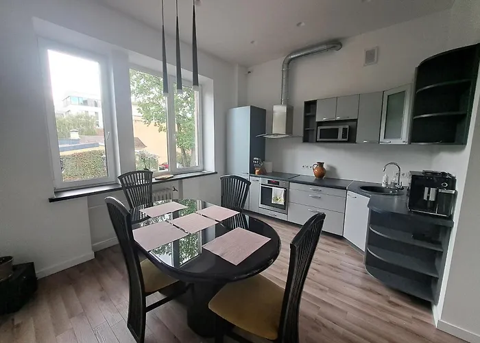 Cathedral View Flat *